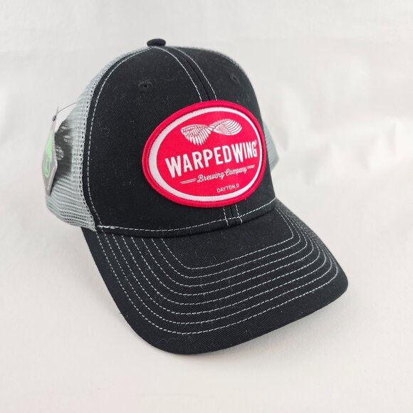 Warped Wing Hat Mens OSFM Black Gray Trucker Mesh Beer Patch Dayton Ohio Brewery - Picture 1 of 9